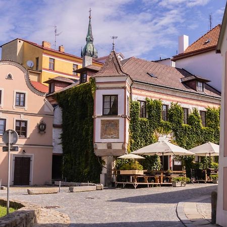 Hotel Bila Pani Jindřichŭv Hradec Exterior foto