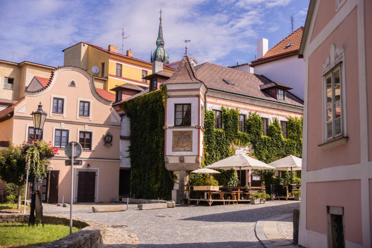 Hotel Bila Pani Jindřichŭv Hradec Exterior foto